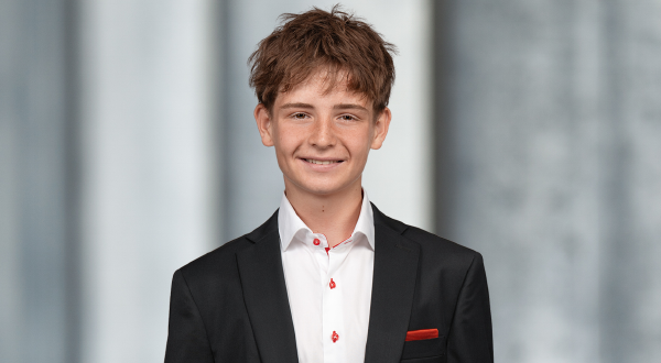 Herzlich willkommen - Nael Kuster!